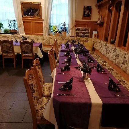 Gasthaus Zipp Asslar Dış mekan fotoğraf